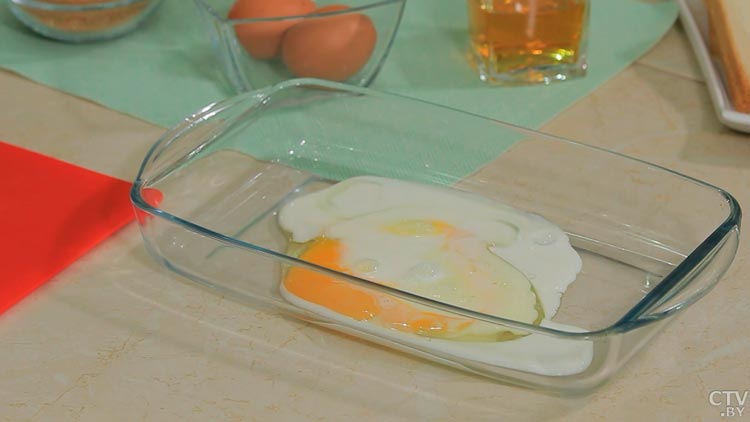 Вкусный завтрак из простых ингредиентов. Готовим французские тосты с фруктами и орехами-1