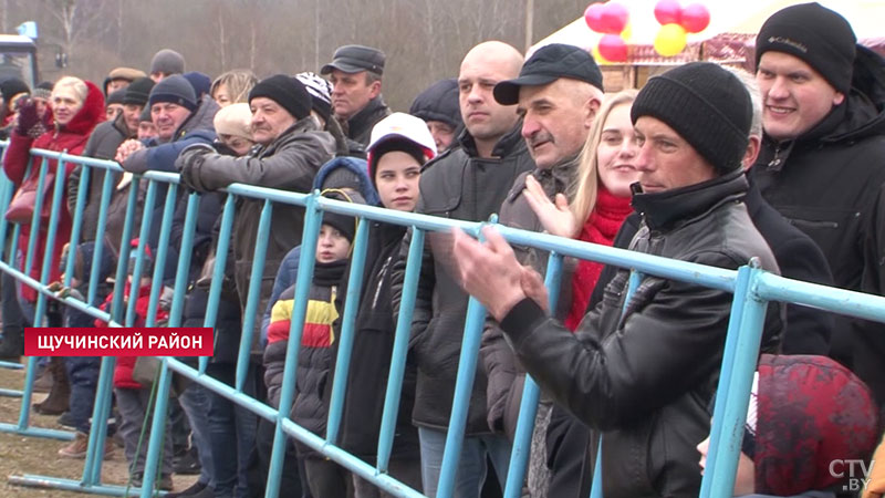 Виртуозное владение полевой машиной: в Щучинском районе впервые в Беларуси провели трактор-квест-36