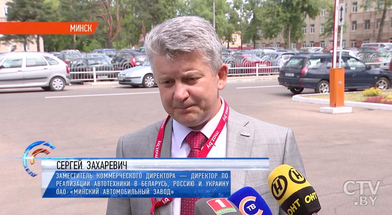 Олег Кувшинников: «Главное, о чем мы договорились, – это о локализации производства тракторной техники именно в Вологодской области»-28