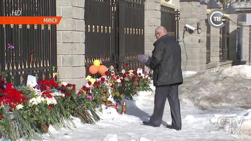 «Трудно поверить, что в мирное время такое возможно». В Гомеле почтили память погибших в Кемерово -1