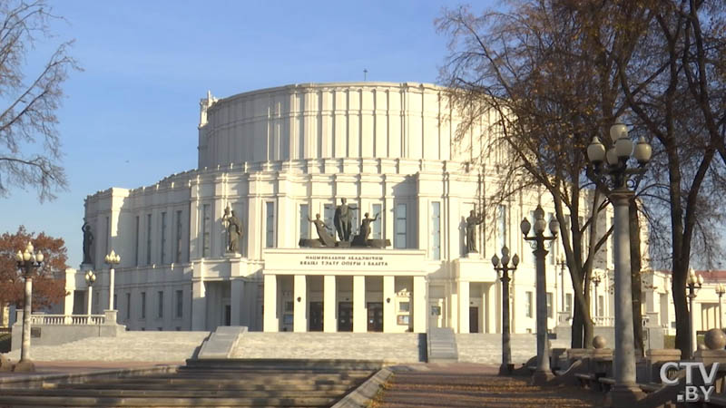 Троицкое предместье: какой дом самый старый, почему их красили в разные цвета, а мост прозвали Хлусовым-58