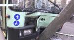 «Женщины закричали, потом удар»: очевидцы о том, как в Минске троллейбус врезался в столб