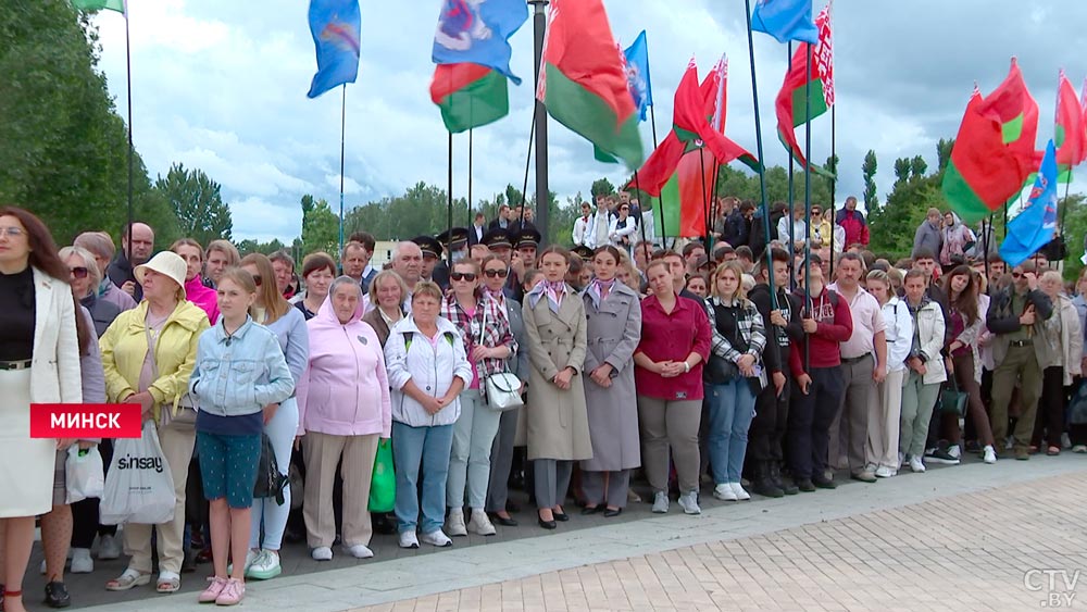 «Чувство глубокой скорби». В «Тростенце» прошёл митинг-реквием-1