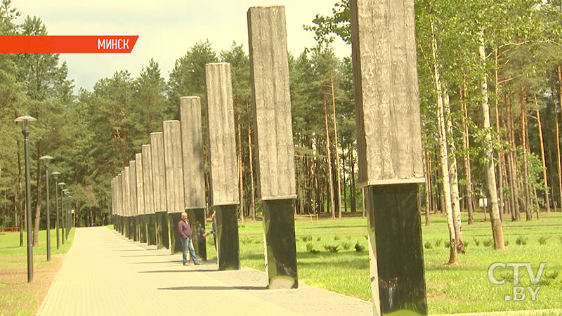 «Нам нужны знаки, особые метки памяти». Останки жертв концлагеря «Тростенец» перезахоронили в урочище Благовщина -21