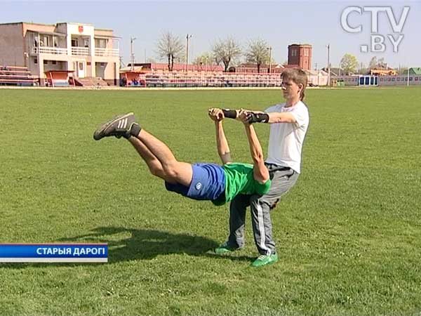 Воркаут (workout) в Беларуси: нереальные трюки стародорожских турникменов превращаются в настоящее шоу