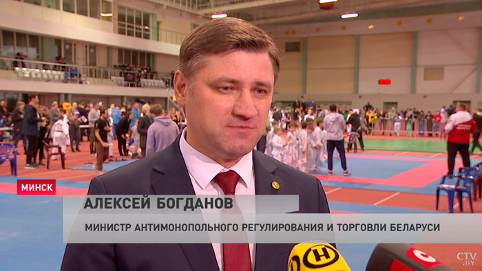 Алексей Богданов на благотворительном турнире в БГУФК: «Стараемся, чтобы наши дети росли социально ответственными людьми»-4