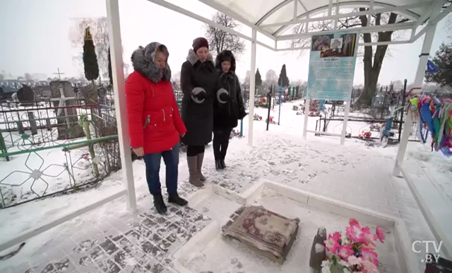 «Начал увеличиваться в объёме» и «Вширь не растёт однозначно». Загадка туровских крестов, растущих из земли -24