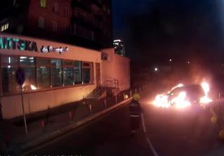 За сутки в Минске сгорели две легковушки