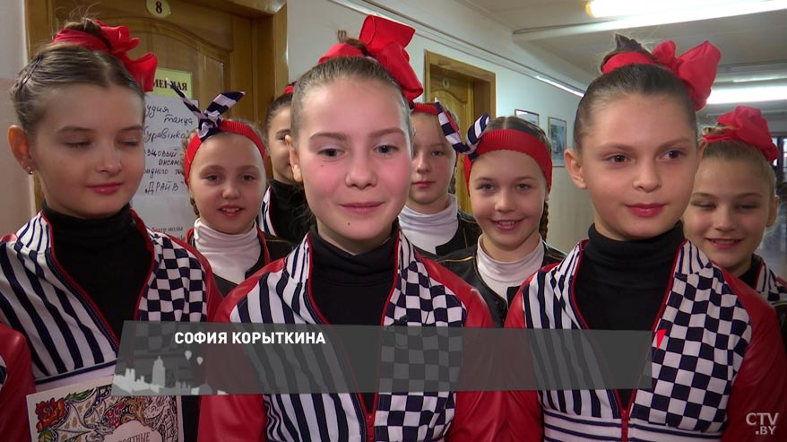 «Готовились почти каждый день». Какие номера представили на фестивале-конкурсе «Творчество без границ»?-13
