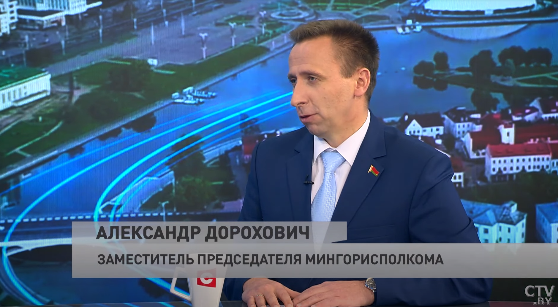 «Чисто не там, где убирают, а там, где не сорят». Рассказываем о людях, которые за одну ночь делают Минск идеально чистым-1
