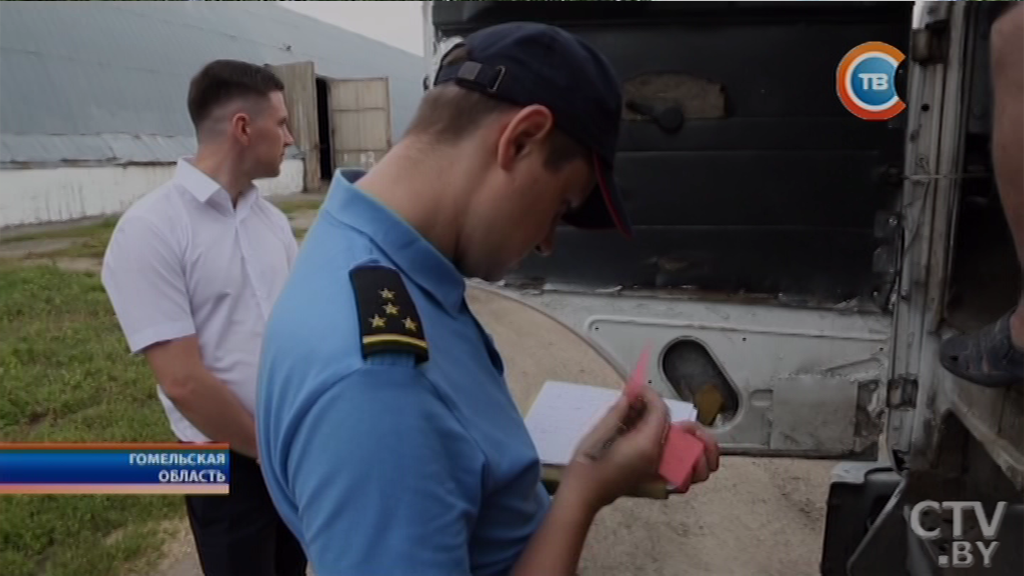 В период уборочной компании за готовностью техники и контролем перевозки урожая будут следить правоохранители -12