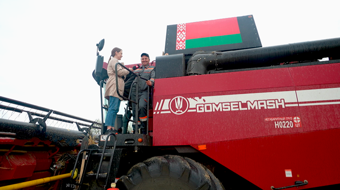 В Беларуси намолотили первый миллион зерна! Пообщались с героями уборочной кампании – 2023