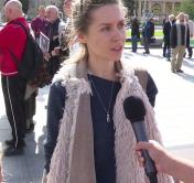 «Мы сегодня пришли в формате трёх поколений». О чём говорили белорусы 3 сентября на площади Победы