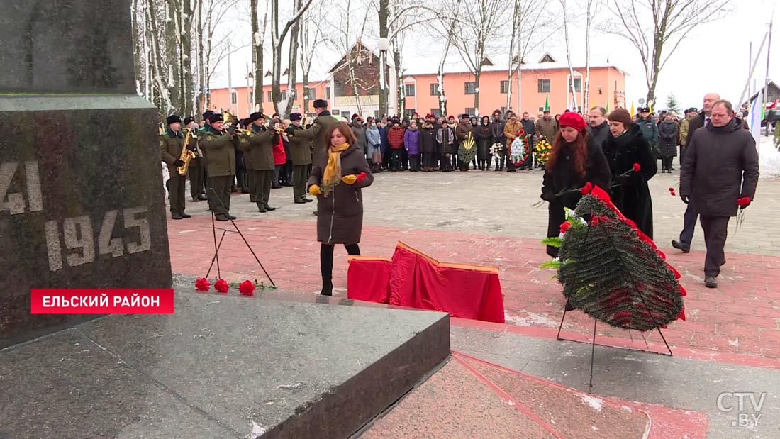 Участники автопробега в честь 77-й годовщины освобождения Ельска: «Кто, если не мы, будет хранить эту память?» -10