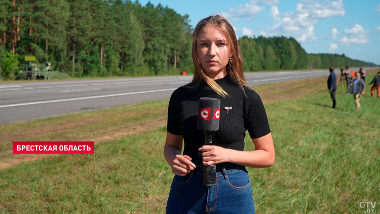 Показали полякам, как надо летать! Хренин про польский вертолёт в Беларуси-1