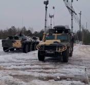 Президент Беларуси посещает учение «Союзная решимость» на полигоне под Осиповичами