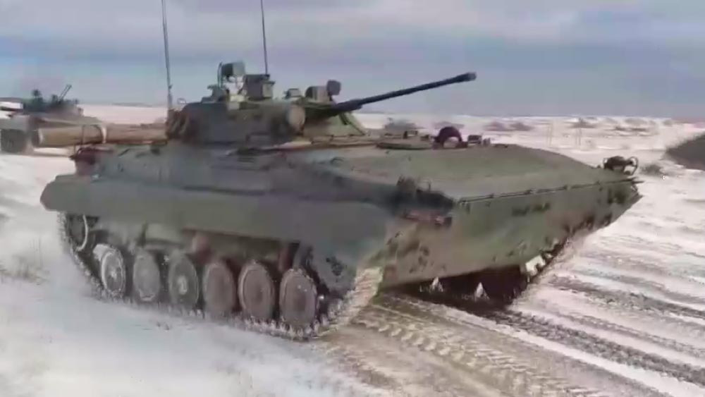 Область поражения ракетой – до 400 км. В Беларусь прибыли зенитные ракетные комплексы С-400