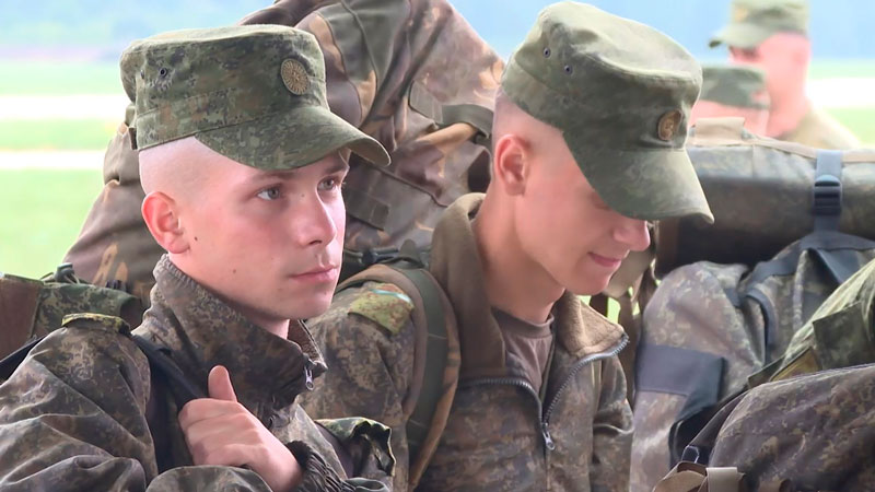 Белорусские военные пройдут подготовку в России