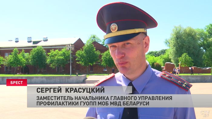 «Должен быть как с иголочки во всех пониманиях». Лучшего участкового Беларуси выбирают в Бресте-7