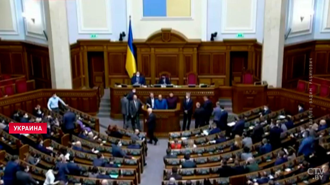 Попавшие под санкции украинские NewsOne, ZIK и «112 Украина» обратились к международному сообществу-1