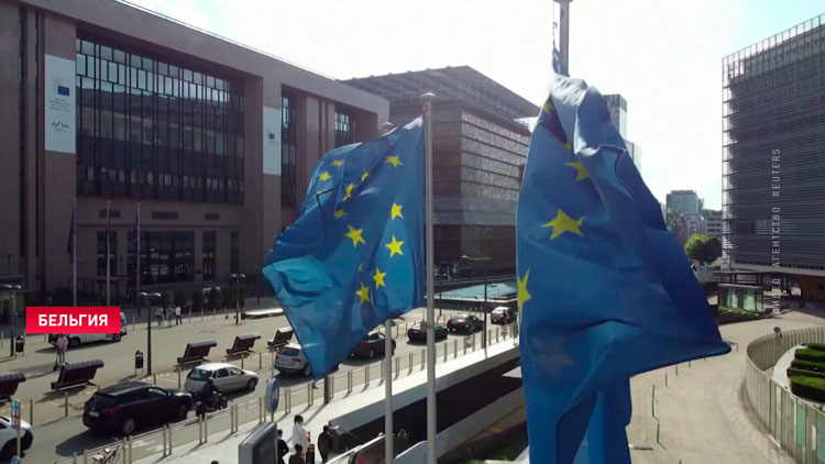 В Европарламенте заявили, что Украина вряд ли станет членом ЕС до 2029-го-1