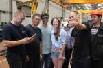 Бьорндален и Домрачева покатались на 450-тонном самосвале. Экскурсия в 5 фотографиях