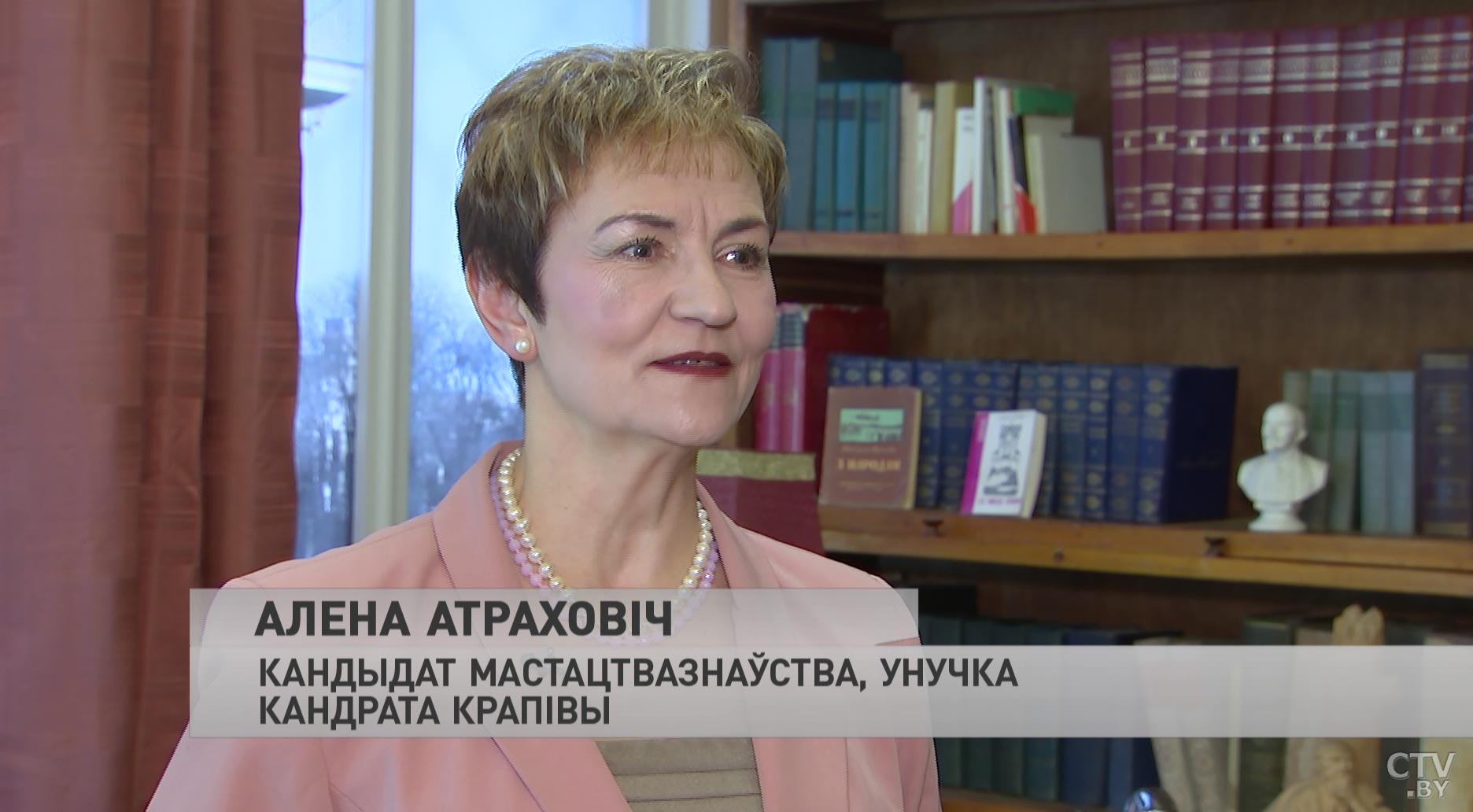 «Яго гумар быў заўсёды дарэчы». Унучка Кандрата Крапівы ўспамінае, якім быў яе знакаміты дзядуля ў жыцці-1