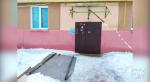 В Борисове из-за тающего снега рухнул козырек многоэтажки