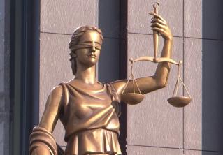 Начался суд над жителем Белоозёрска, по вине которого в ДТП погибли 5 человек