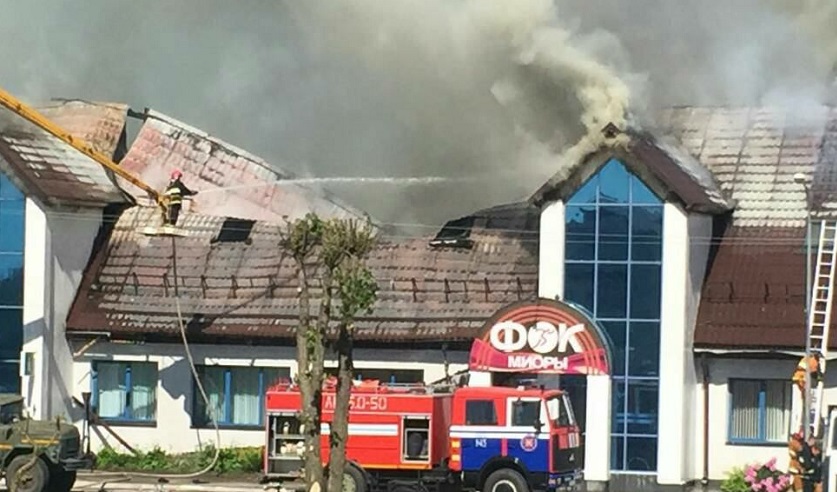 По факту горевшего в Миорах ФОК возбуждено уголовное дело в отношении двух рабочих-4