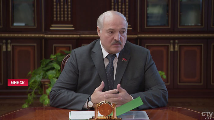 Лукашенко:  «Наверное, раз пять мы существенно усовершенствовали структуру и деятельность нашей армии»-4