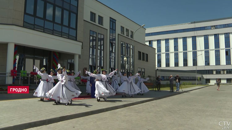 В Гродно открыли новый корпус онкодиспансера, там смогут оказывать помощь до 90 онкобольным в смену-1