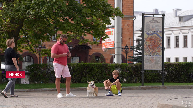 В Верхнем городе устроили праздник для детей, который закончился концертом-10