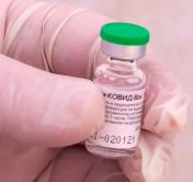 В Беларуси стартует новый этап вакцинации. Теперь будут прививать не только медиков