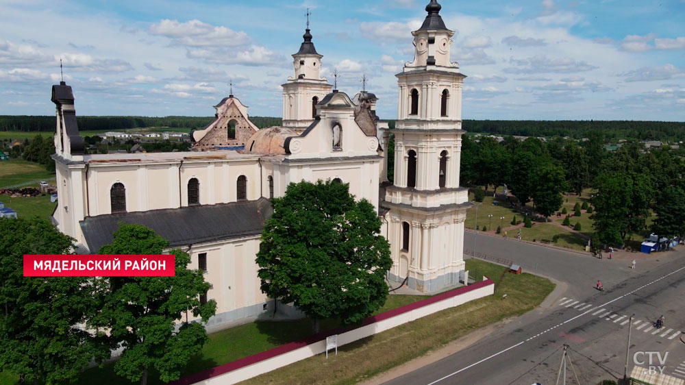 В Будславе продолжают восстанавливать костёл. Завершились работы по страховке купола-4