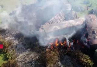 В Чили неизвестные напали на грузовой поезд, который сошёл с рельсов