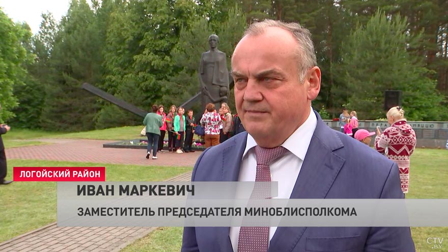 Эту деревню называют сестрой Хатыни. В Дальве почтили память погибших на войне-7 Эту деревню называют сестрой Хатыни. В Дальве почтили память погибших на войне-7