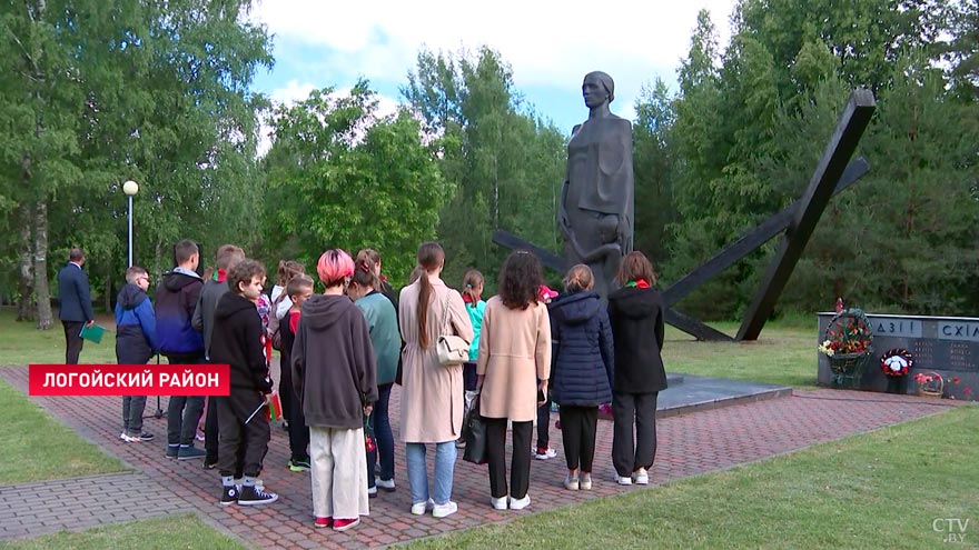 Эту деревню называют сестрой Хатыни. В Дальве почтили память погибших на войне-1