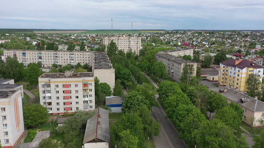 Главным событием станет открытие памятника Шамякину. В Добруше готовятся ко Дню белорусской письменности