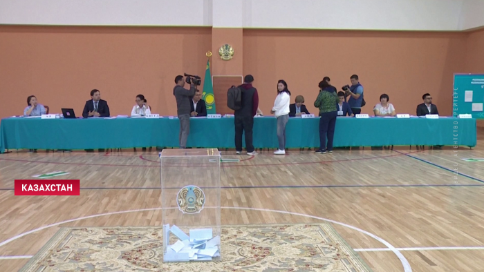В Казахстане референдум. Рассматривается переход к президентской республике от суперпрезидентской формы правления