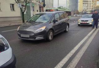 В Минске Ford на Романовской Слободе сбил мужчину