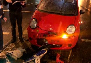 В Минске автомобиль врезался в светофор на улице Богдановича