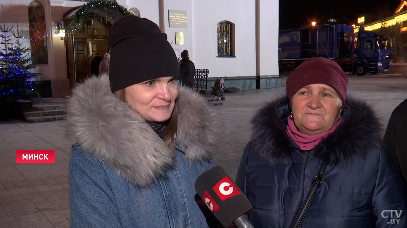 «Мы не так ждём Нового года, как этой ночи». В Минске в Кафедральном соборе началось Рождественское богослужение-4