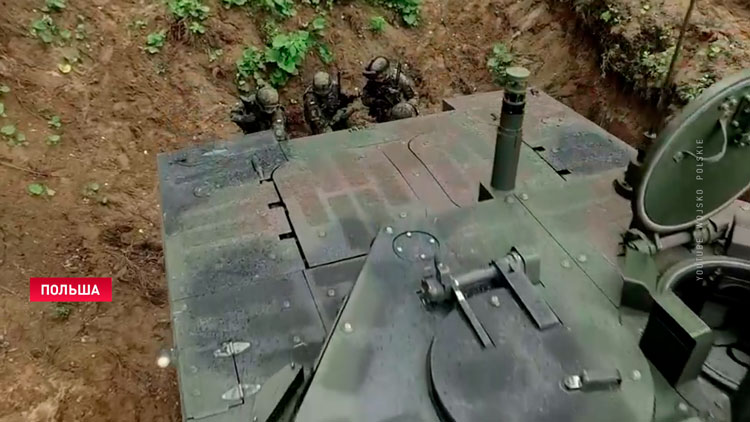 Польша продолжает наращивать военную мощь