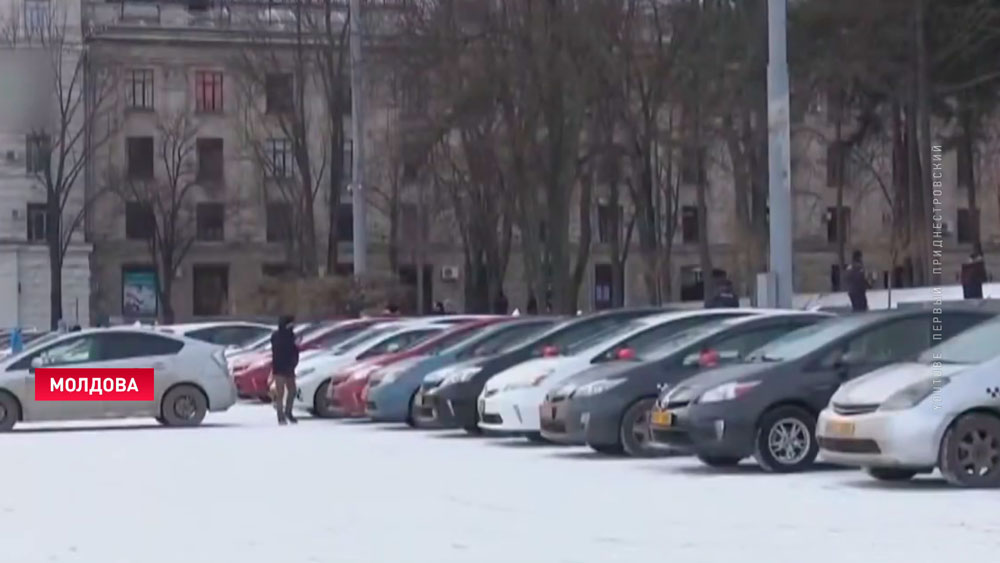 В Молдове из-за забастовки автоперевозчиков не ходит общественный транспорт-1