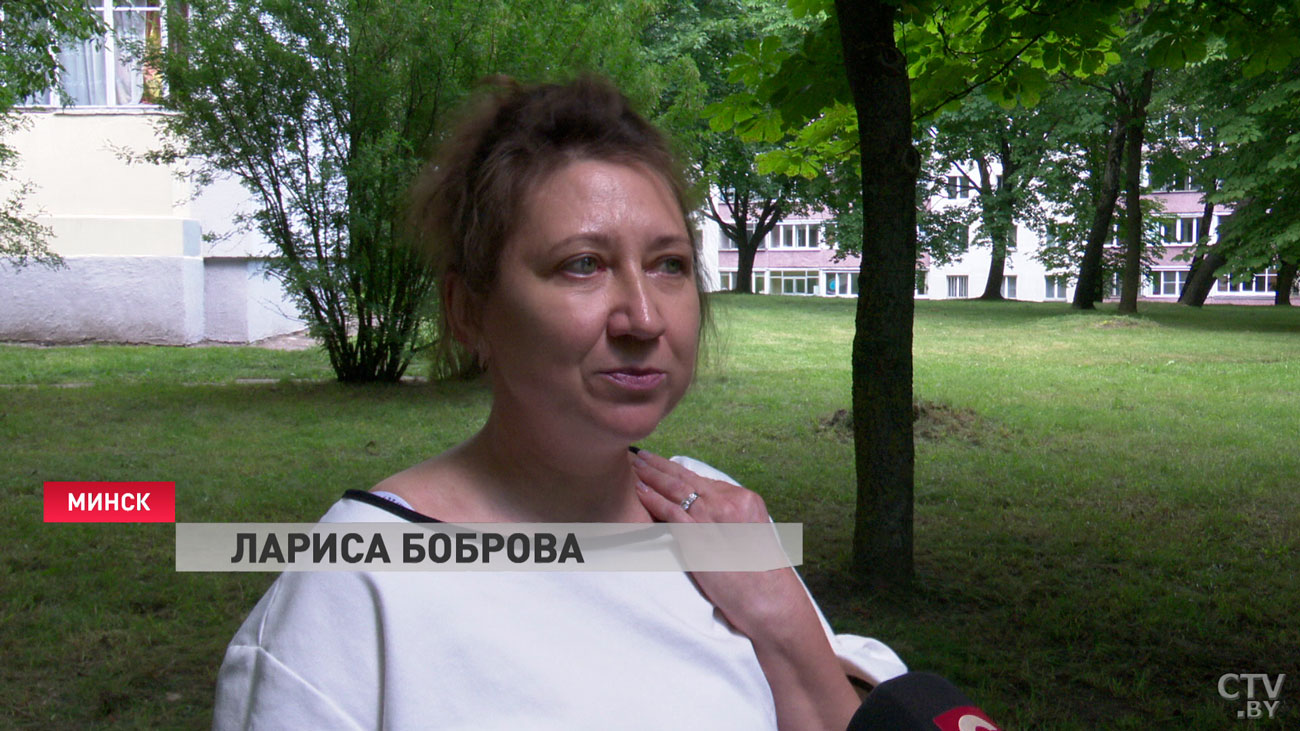 Мурал с васильками и колосьями открыли в Минске. Где его можно увидеть?-10