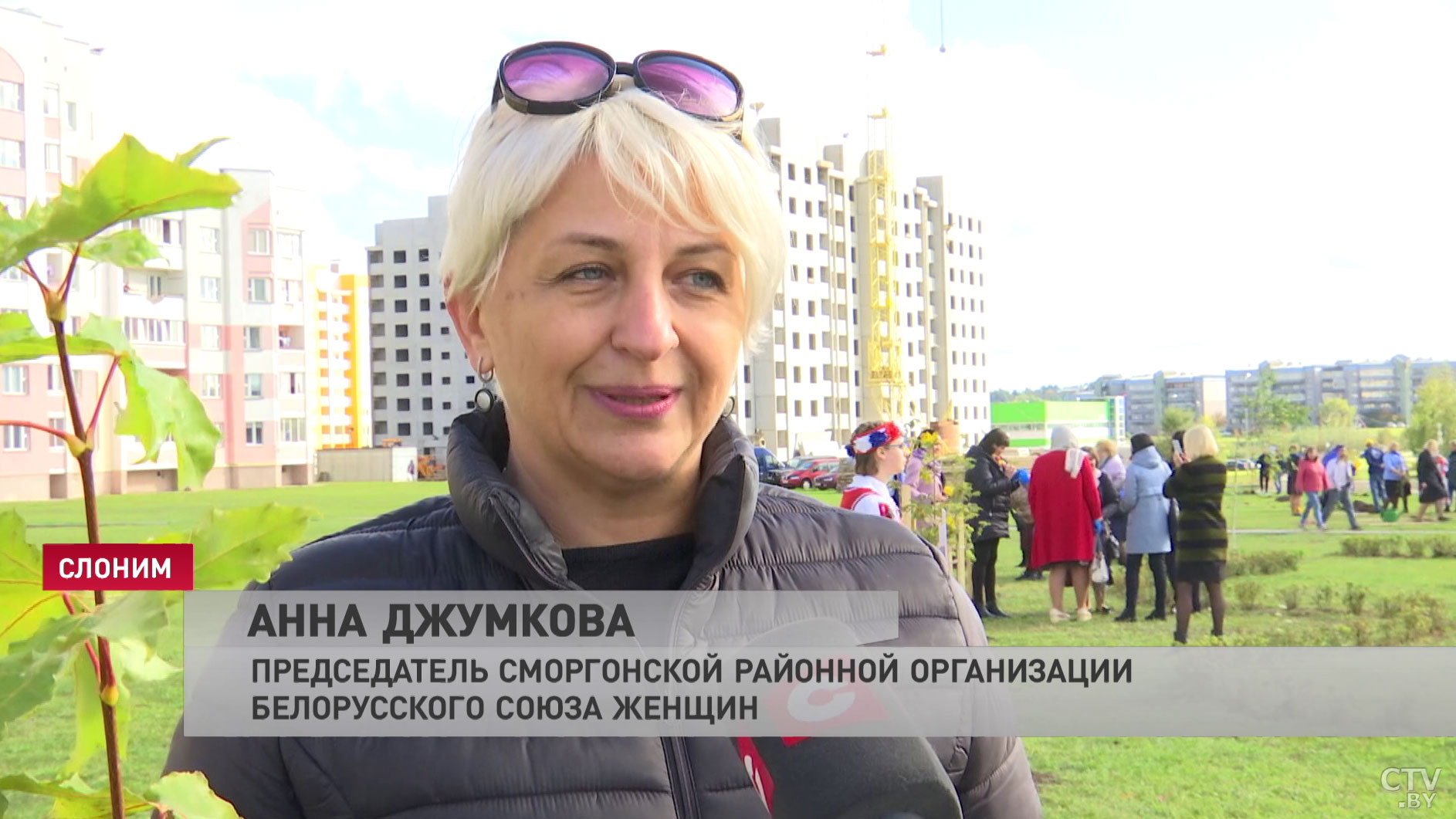 Мы, мамы, ответственны за то, чтобы жизнь была спокойной. В Слониме в День матери заложили аллею «За мир и Беларусь!»-23