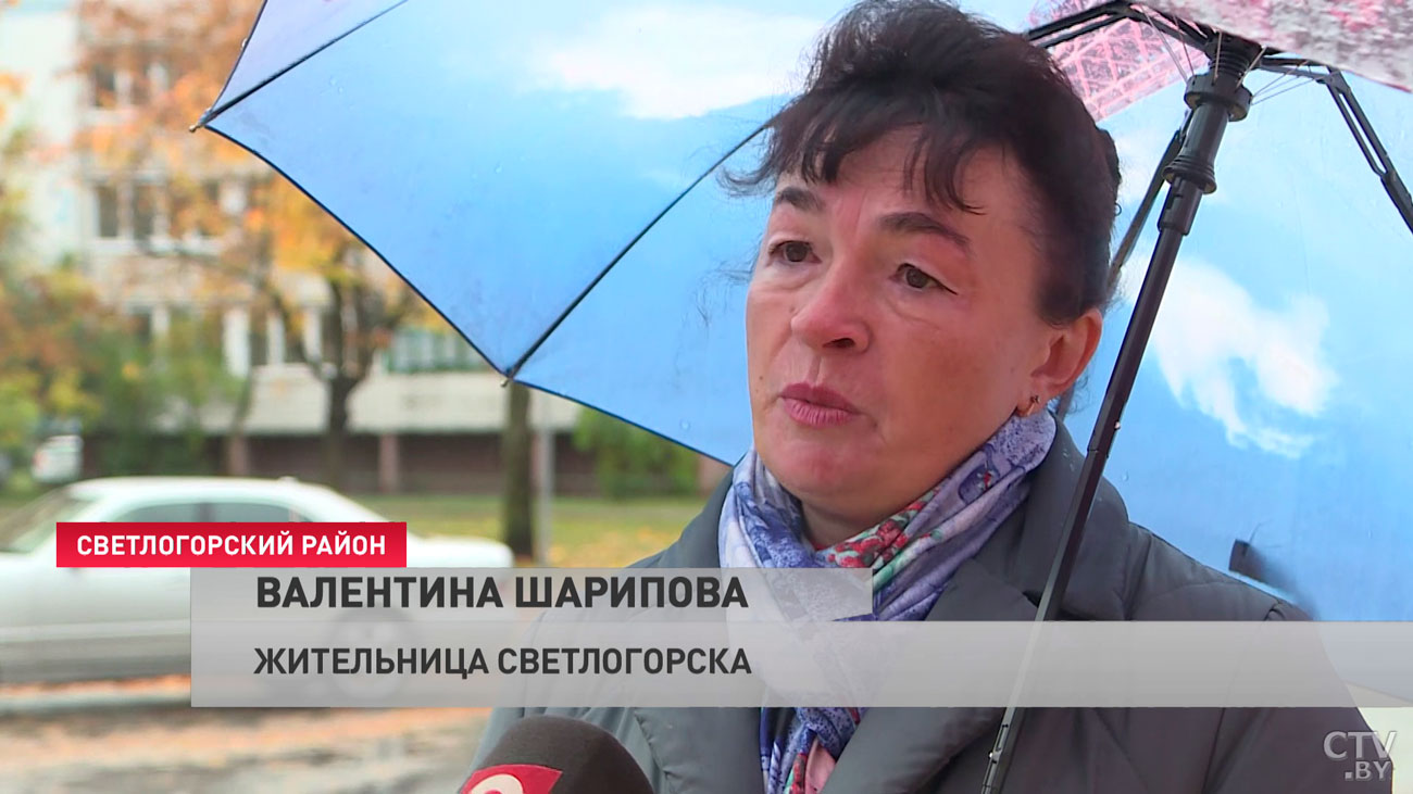 «Не бойтесь, обращайтесь, и нам помогут». За что жители Светлогорского района благодарят Кочанову?-13
