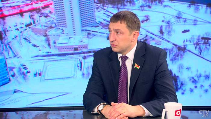 «Хотите спасти свою жизнь – нужно вакцинироваться». Какая часть бюджета уходит на здравоохранение?-7