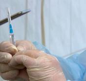 Более 1,62 млн белорусов получили первую дозу вакцины от коронавируса